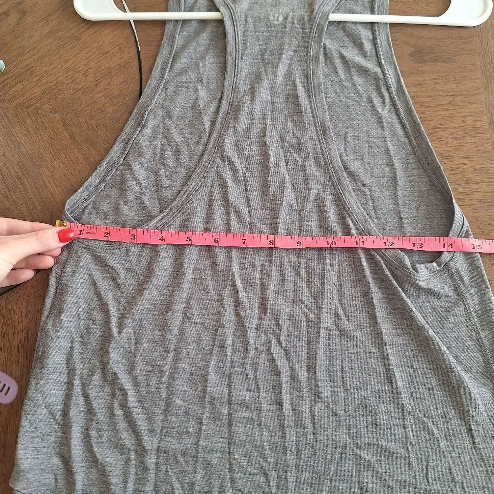 Lululemon heathered grey tank
